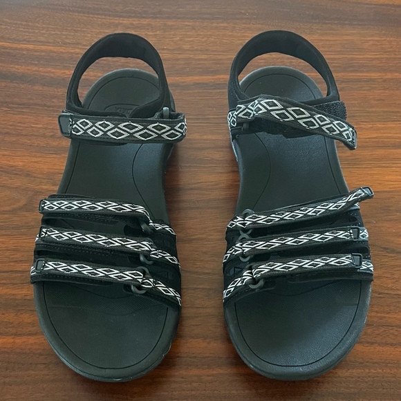 Viakix Napali Waterproof Hiking Sandals black size 8 - Picture 1 of 5
